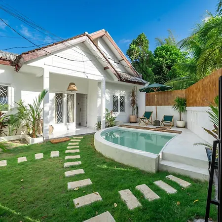 Matapalo Balangan Villa